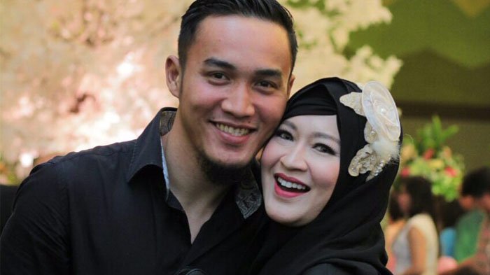 Okie Agustina dan Gunawan Dwi Cahyo dilanda prahara rumah tangga