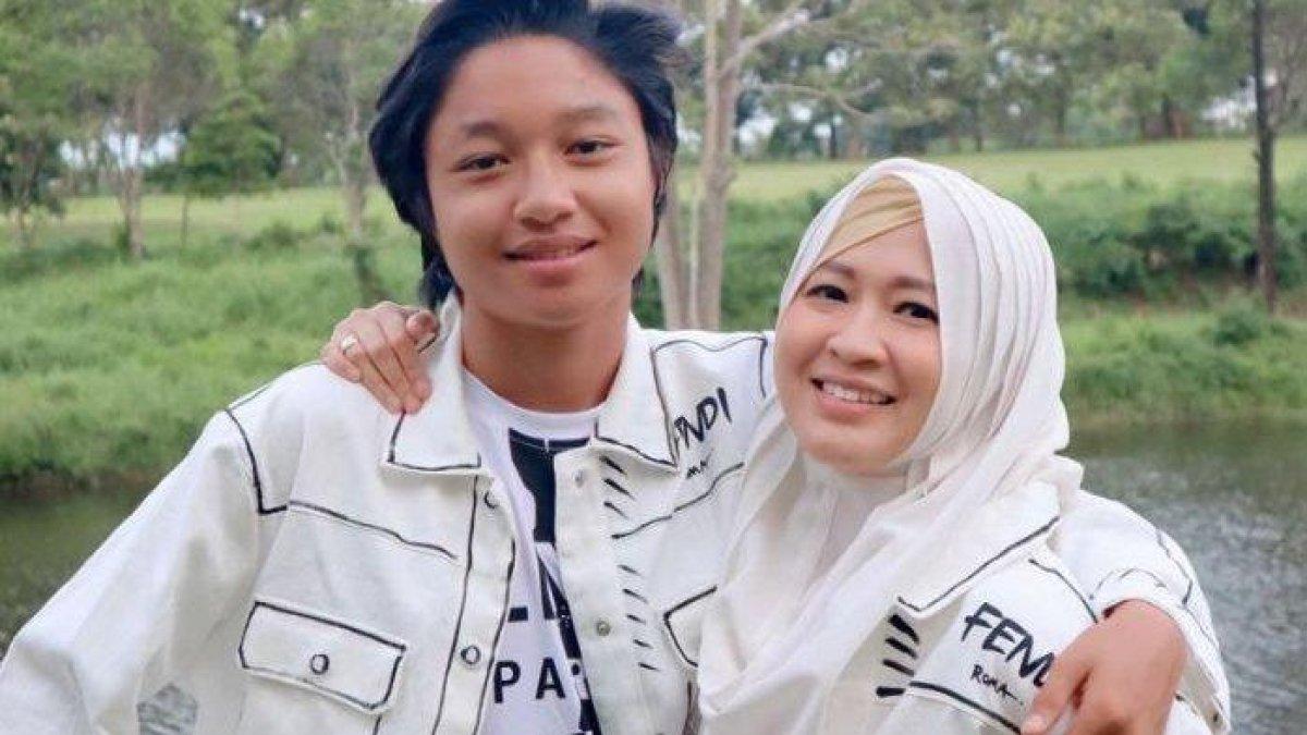 Kiesha Alvaro beri ultimatum untuk sang ibunda, Okie Agustina.