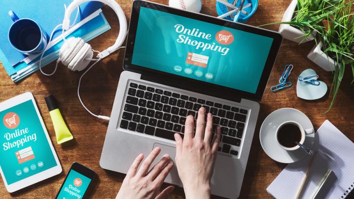 Di toko online kamu bisa menjual produk apapun yang sedang dibutuhkan di pasar.