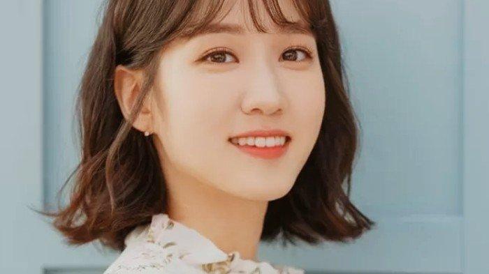 Inilah profil dan akun medsos Park Eun Bin yang kembali menyapa pengemar lewat drama terbarunya yang berjudul 'Castaway Diva'