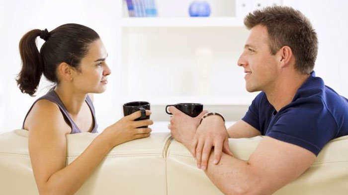 Sikapmu yang bisa menjadi pendengar yang baik dan penuh perhatian juga membuat pria nyaman.