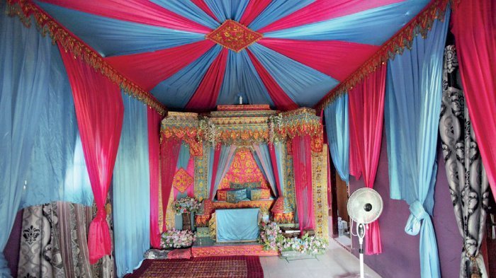 Ilustrasi pelaminan pengantin