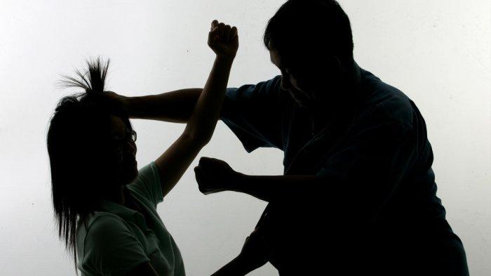 Ilustrasi gadis disekap lalu dipukuli hingga lebam