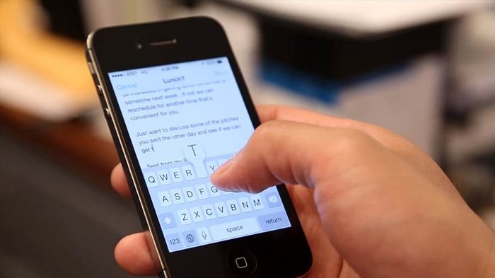 Seorang penunjung hotel di Tangerang diperas oleh 14 orang