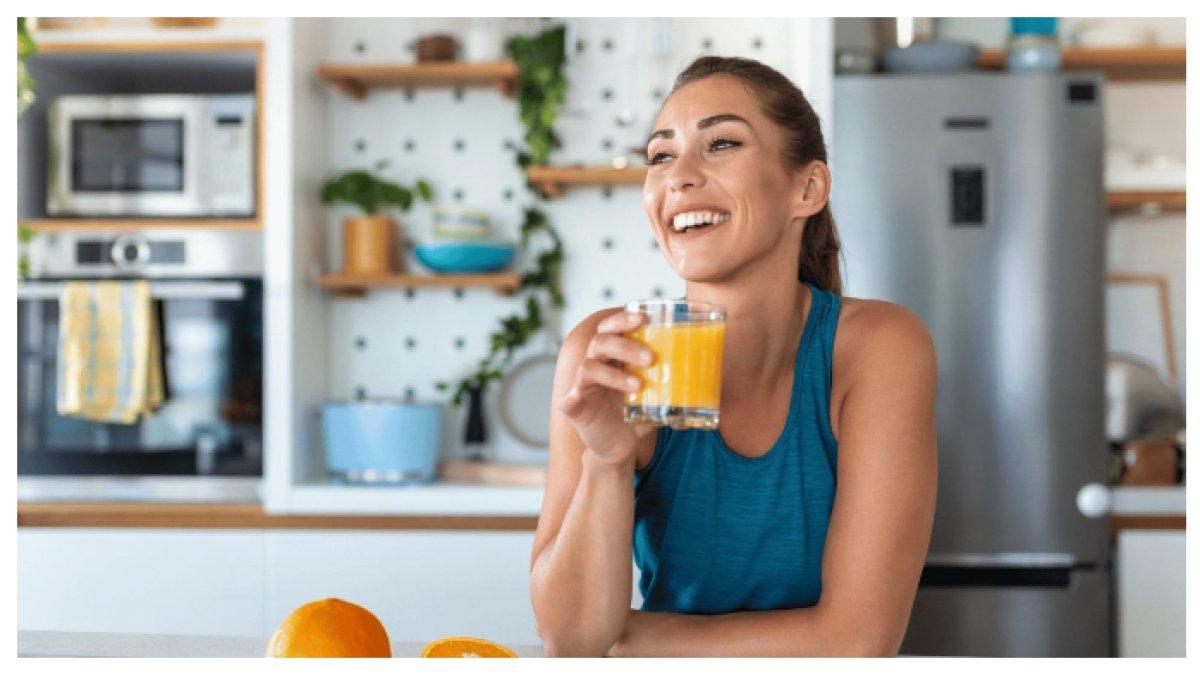 PENYEBAB SAKIT KEPALA - 8 makanan ini diam-diam bisa memperparah migrainmu Kenali penyebabnya agar terhindar dari sakit kepala yang mengganggu.