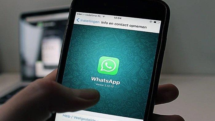 Langkah-langkah mengetahui WhatsApp sedang berada di panggilan lain.