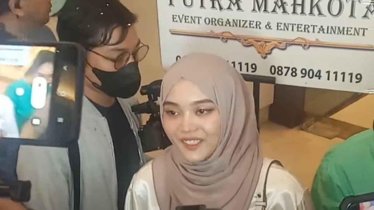 Putri Delina hadiri ulang tahun Baby Adzam.