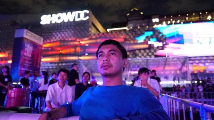 Pamer Berat Badan Turun 6 Kg, Coba Perhatikan Badan Raditya Dika Ini