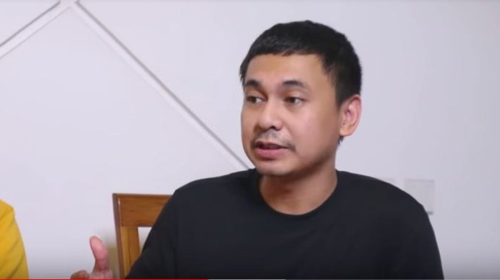 Raditya Dika Berduka, Temannya Meninggal Karena Tertular Corona, Dokter