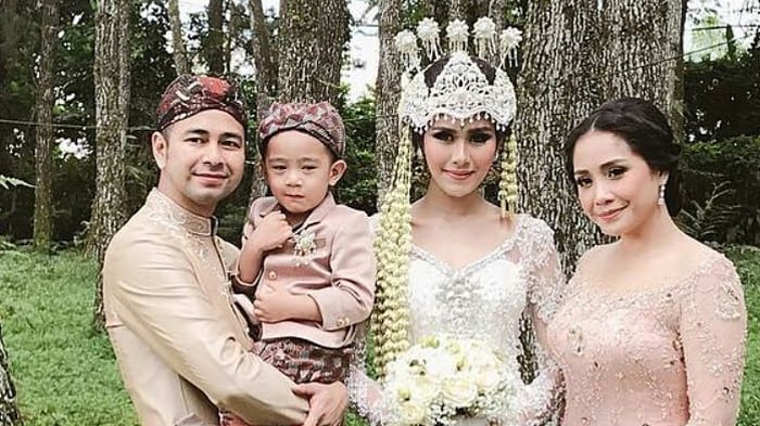 Hadir di Acara Nikahan Syahnaz Sadiqah, Begini 6 Foto Menggemaskan ...