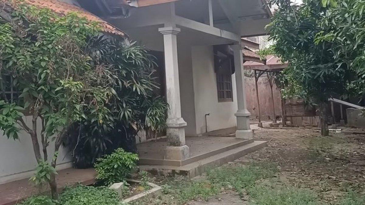 Rumah mendiang pangeran Dangdut, Abiem Ngesti