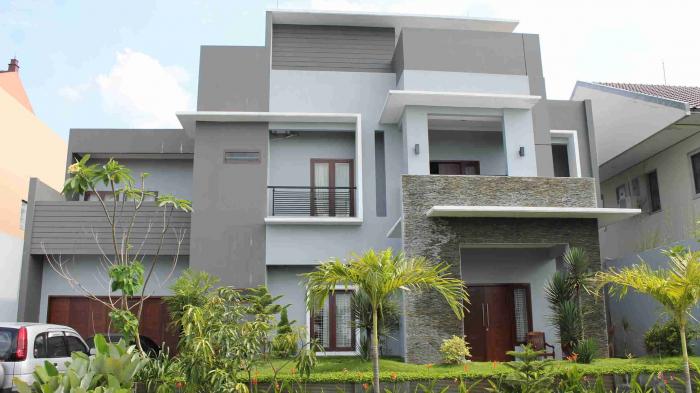 Berkoordinasi dengan tetangga juga merupakan tips aman meninggalkan rumah saat mudik lebaran.