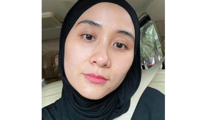 Inilah profil dan akun medsos Ryana Dea istri pesinetron Puadin Redi melahirkan anak ke-3 parasnya masih terlihat awet muda