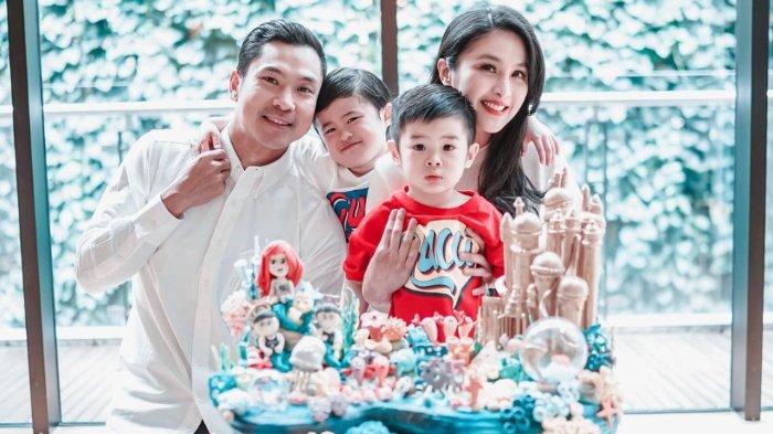 Sandra Dewi jadi ibu 2 anak