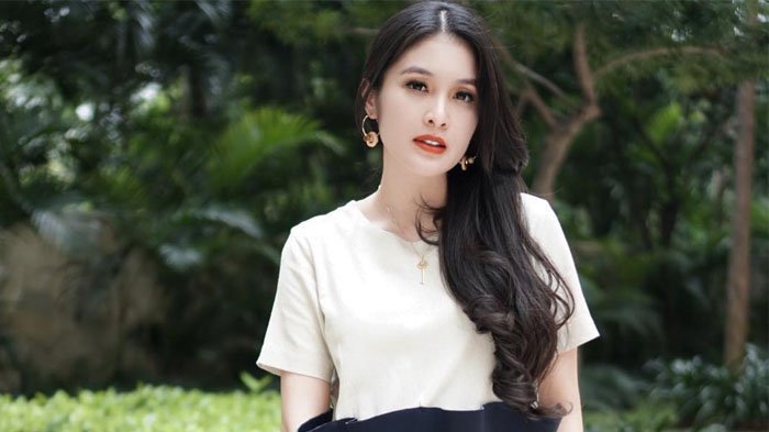 Sandra Dewi