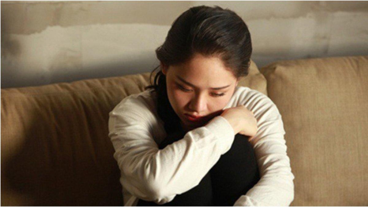 Seorang istri syok pergoki sang suami selingkuh dengan siswi SMA