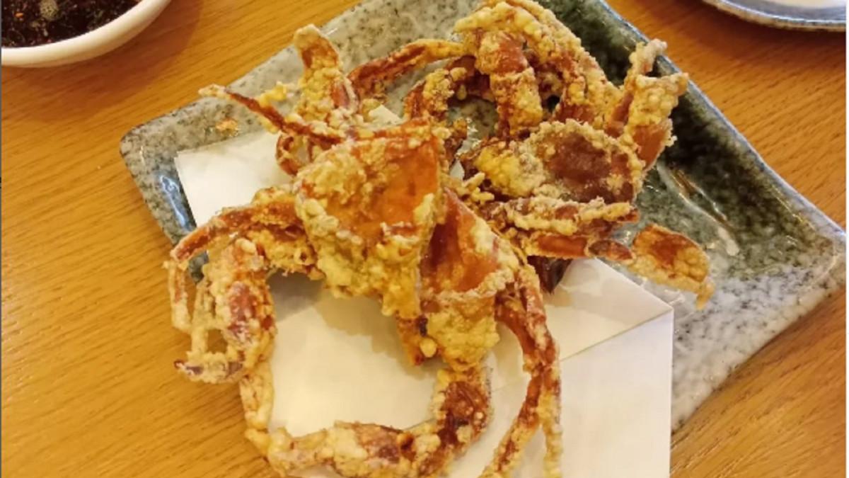 Inilah cara mudah membuat kepiting soka khas Tarakan, Kalimantan Utara, kuncinya pilih yang masih lunak agar bumbu meresap dan renyah saat digoreng!