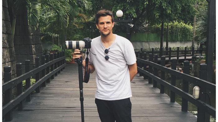 Stuart Collin ikut kejar paket c