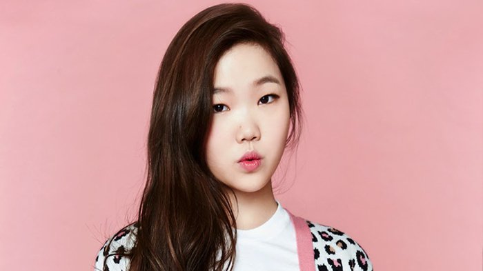 Inilah profil dan akun medsos Lee Suhyun AKMU buat heboh para fans usai kolaborasi dengan D.O. EXO