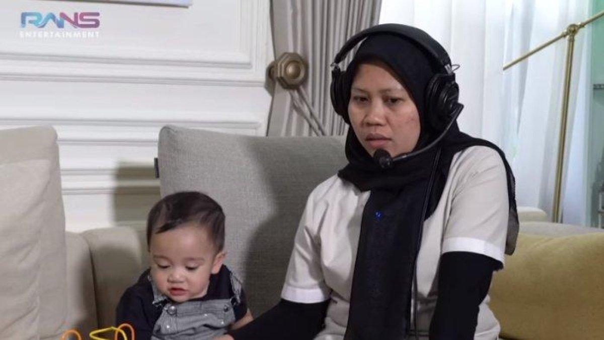 Inilah profil dan akun medsos Sus Rini pengasuh Rayyanza anak Raffi Ahmad dan Nagita Slavina jadi sorotan netizen 