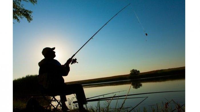 Ilustrasi memancing / pancing.