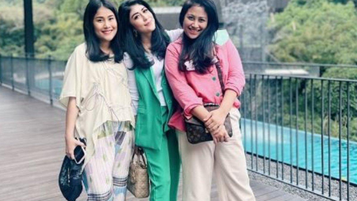 Inilah profil dan akun medsos Gya Sadiqah mengaku hidupnya banyak berubah setelah dinikahi artis Tarra Budiman