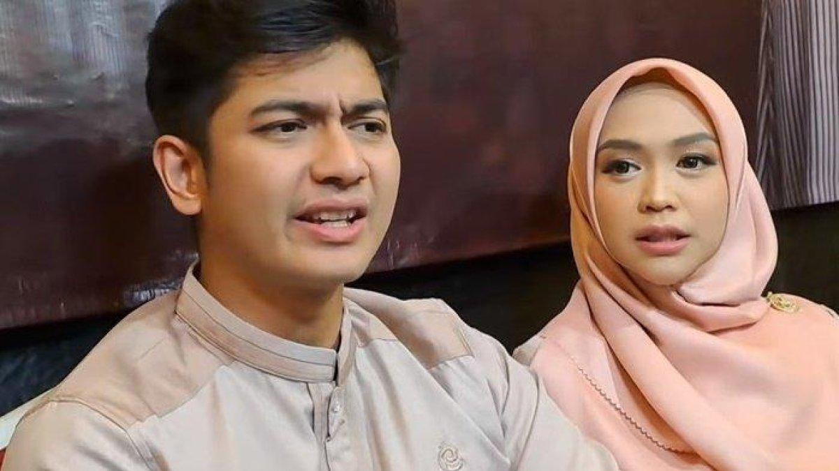 Isu keretakan rumah tangga Teuku Ryan dan Ria Ricis.