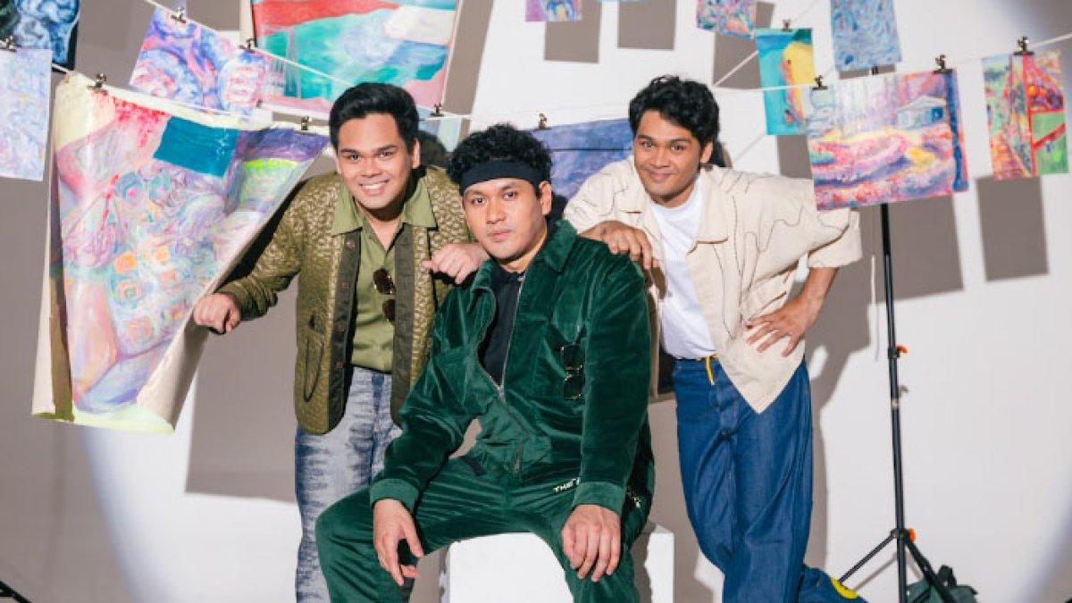 TheOvertunes, trio kakak-beradik Mada Emmanuelle, Reuben Nathaniel, dan Mikha Angelo.