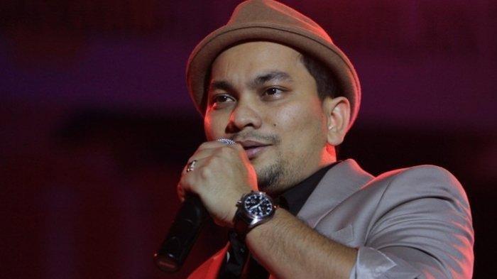 Tompi sentil hukuman penjara bagi penyebar berita bohong