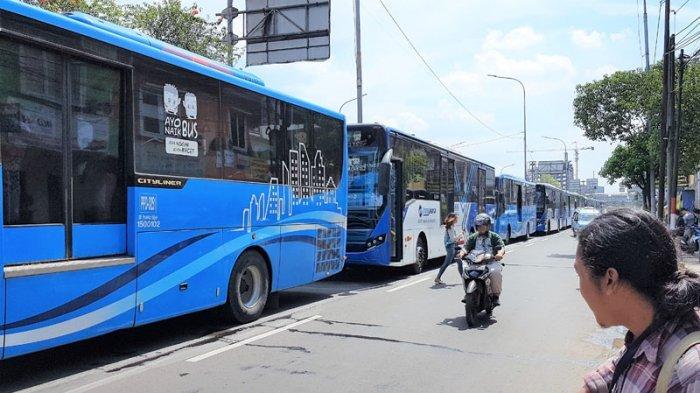 Seorang penumpang bus meninggal dunia saat perjalanan ke Medan.