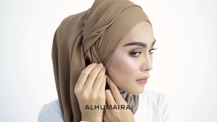 Tutorial Khimar Persegi Panjang untuk ke Kondangan, Model Terbaru nih