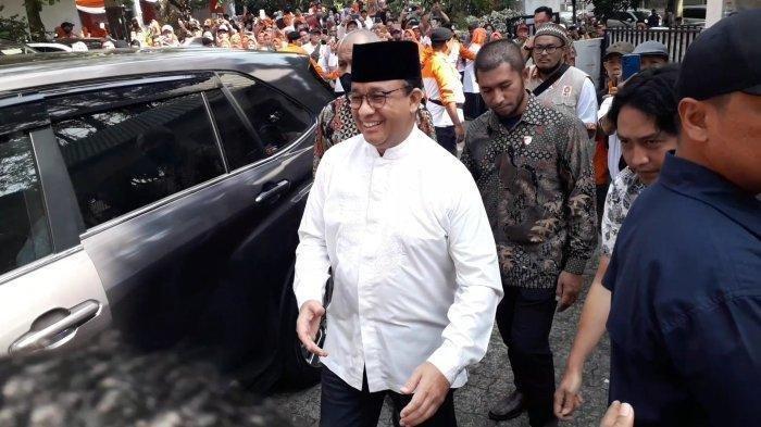 Anies Baswedan menghadiri acara Halal Bihalal DPC PKS Kota Bogor di Gor Pajajaran, Kota Bogor, Minggu (11/6/2023). 