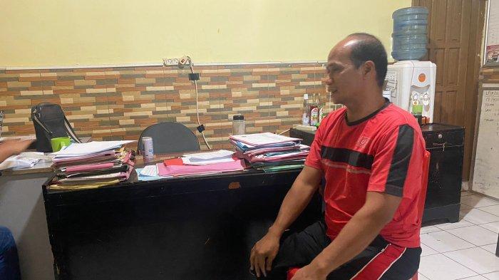 Husain ( 46) diamankan polisi usai rusak Mobil pengendat