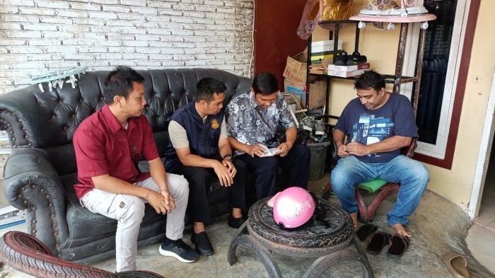 Kantor Imigrasi Kelas II Non TPI Polewali Mandar telah melaksanakan kegiatan pengawasan terhadap keberadaan dan kegiatan orang asing di wilayah kerjanya, yakni Polewali Mandar, Majene, Mamasa, Rabu (12/2/2025). (Imigrasi Polman)