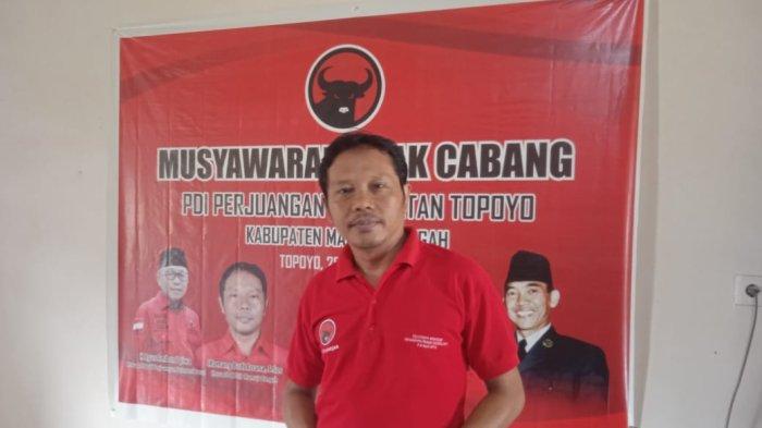 Ketua DPC PDI Perjuangan Mamuju Tengah I Komang Budi Arcana, Rabu (28/12/2022).