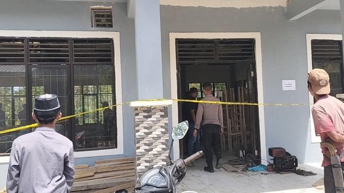 Lokasi balai kerja tempat pelatihan pelajar di Ponpes Al- Wasilah Lemo, di Desa Kuajang, Kecamatan Binunang, Kabupaten Polman yang terbakar pada Sabtu (12/8/2023). Fahrun.