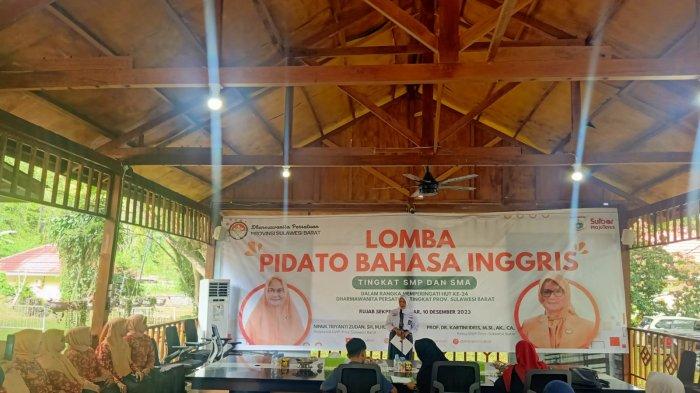 Semarak HUT ke-24, DWP Pemprov Sulbar Gelar Lomba Pidato Bahasa Inggris ...