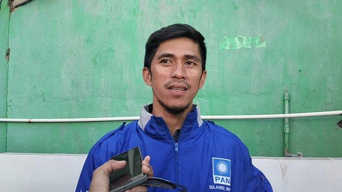 Mantan pemain PSM Makassar, Ardan Aras saat ditemui di kantor KPU Polman, Jl KH Hasyim Asy'ari, Kelurahan Pekkkabata, Polman, Jumat (12/5/2023).
