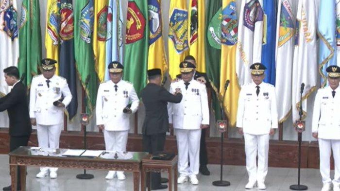 Mendagri Tito Karnavian lantik Pj Gubernur Sulbar Drs H Bahtiar Baharuddin.