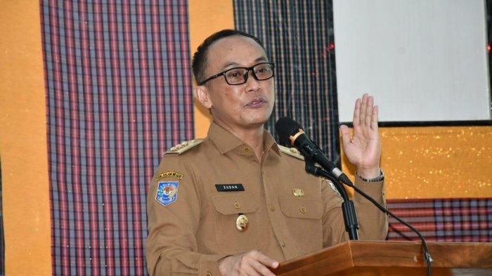 Pj Gubernur Prof Zudan membuka perpustakaan