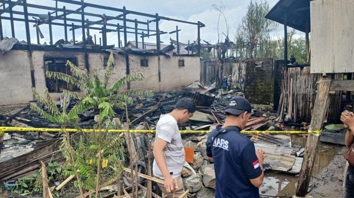 Polisi Selidiki Penyebab Kebakaran 4 Rumah di Campalagian Polman