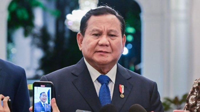 Presiden Prabowo Subianto saat konferensi pers di Istana Merdeka, Jakarta, pada Jumat (6/12/2024).