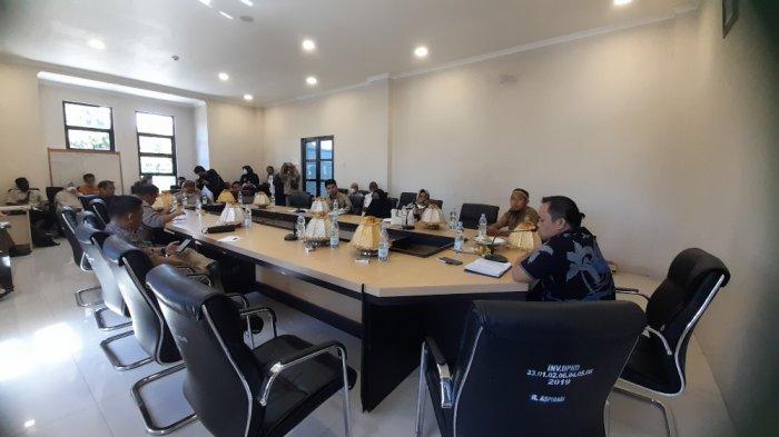 Nasib 1.300 PPPK Guru Mamuju Tak Jelas, Disdikpora Serahkan ke BPKAD