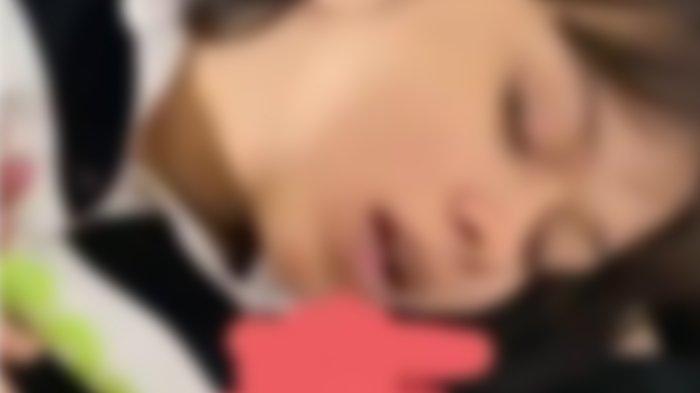 Usai viral Rebecca Klopper, kini yang terbaru muncul link telegram di Twitter dengan narasi video 11 menit. Diklaim versi durasi dull dari 47 detik.