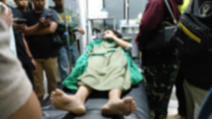 Update kasus penembakan mahasiswi STIE 66 Kendari, Sulawesi Tenggara (Sultra), sosok anak Danramil di Manado, Sulawesi Utara. (Sulut). Korban dugaan ‘salah tembak’ oknum polisi saat penyergapan tersebut adalah gadis berusia 20 tahun berinisial SM alias Melisa.