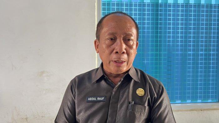 KEPALA DISKETAPANG KENDARI - Kepala Dinas Ketahanan Pangan (Disketapang) Kota Kendari, Abdul Rauf saat diwawancarai soal Gerakan Pangan Murah (GPM) beberapa waktu lalu.