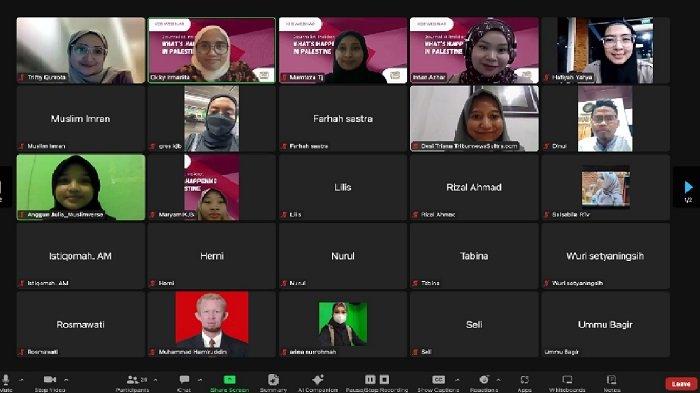 Komunitas Jurnalis Berjihab (KJB) menggelar diskusi secara during terkait kondisi nyata yang terjadi di Wilayah Pendudukan Palestina, Selasa (24/10/2023). Hadir sebagai narasumber yakni Dr. Muslim Imran, Pendiri dan Direktur Asia Middle East Center for Research and Dialog (AMEC), Mantan Koresponden CNN Indonesia, Mumtaza Tjaradiningrat. Adapula jurnalis MetroTV yang juga merupakan member KJB, Hafiyah Yahya. Dialog online ini memberikan pandangan terkait Palestina dan Israel hingga kerja-kerja jurnalis dalam media mengawal pemberitaan isu tersebut. Puluhan peserta hadir dari berbagai kalangan mulai dari para member KJB, akademisi, hingga mahasiswa.