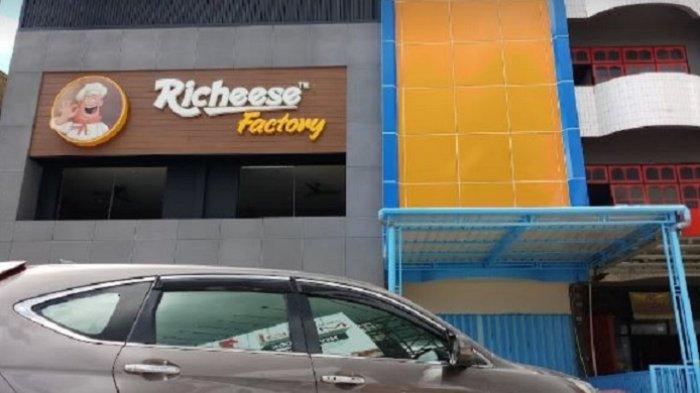 Lowongan Kerja Kendari, Richeese Factory Buka Loker Outlet Crew ...