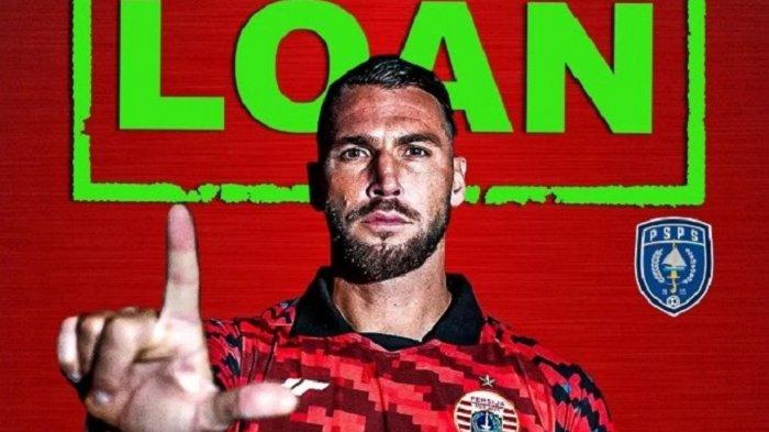 Nama Marko Simic jadi salah satu pemain asing Persija Jakarta digadang-gadang bakal dievaluasi. Dengan kepergian pemain asal Kroasia ini, Thomas Doll ingin menggaet 3 pemain asing baru pada putaran kedua BRI Liga 1 2023-2024.