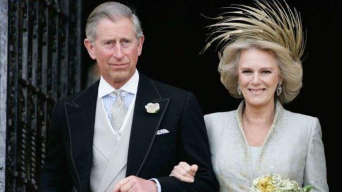 Raja Charles dan istrinya Camilla